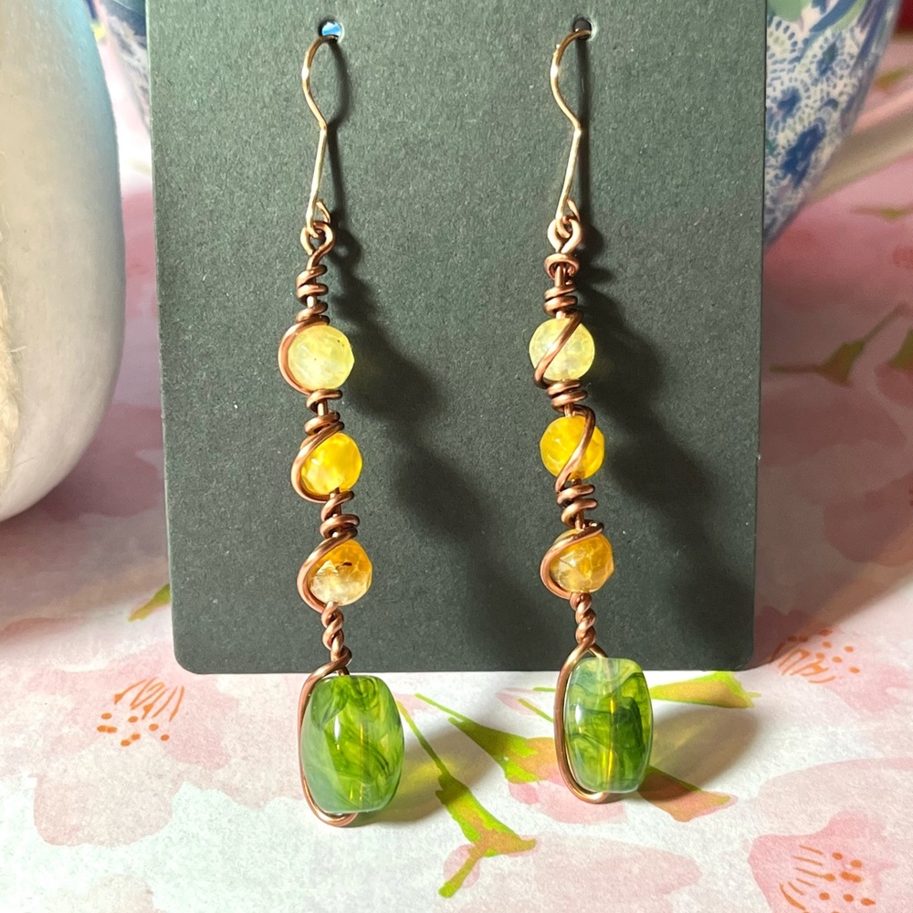 Proverbs Earrings - Picture 2 of 3